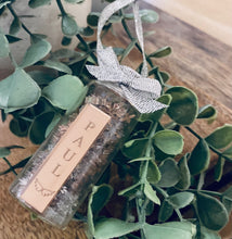 Load image into Gallery viewer, MINI JAR WITH SNOWFLAKES - CHRISTMAS TREE ORNAMENT