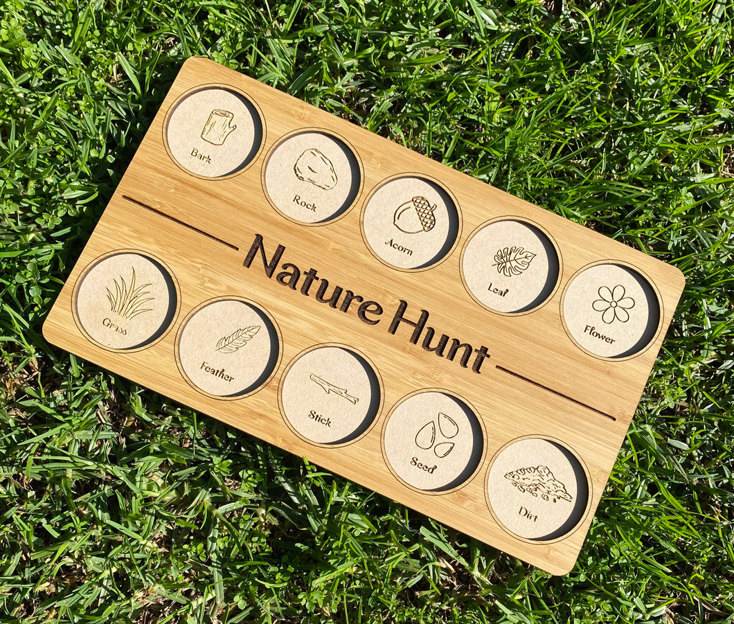 'NATURE HUNT'  BOARD