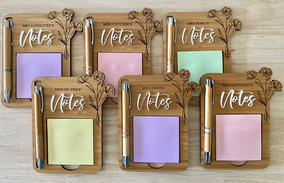 STICKY NOTE/POST IT NOTE HOLDER FLORAL DESIGN Butterfly Kisses Wall