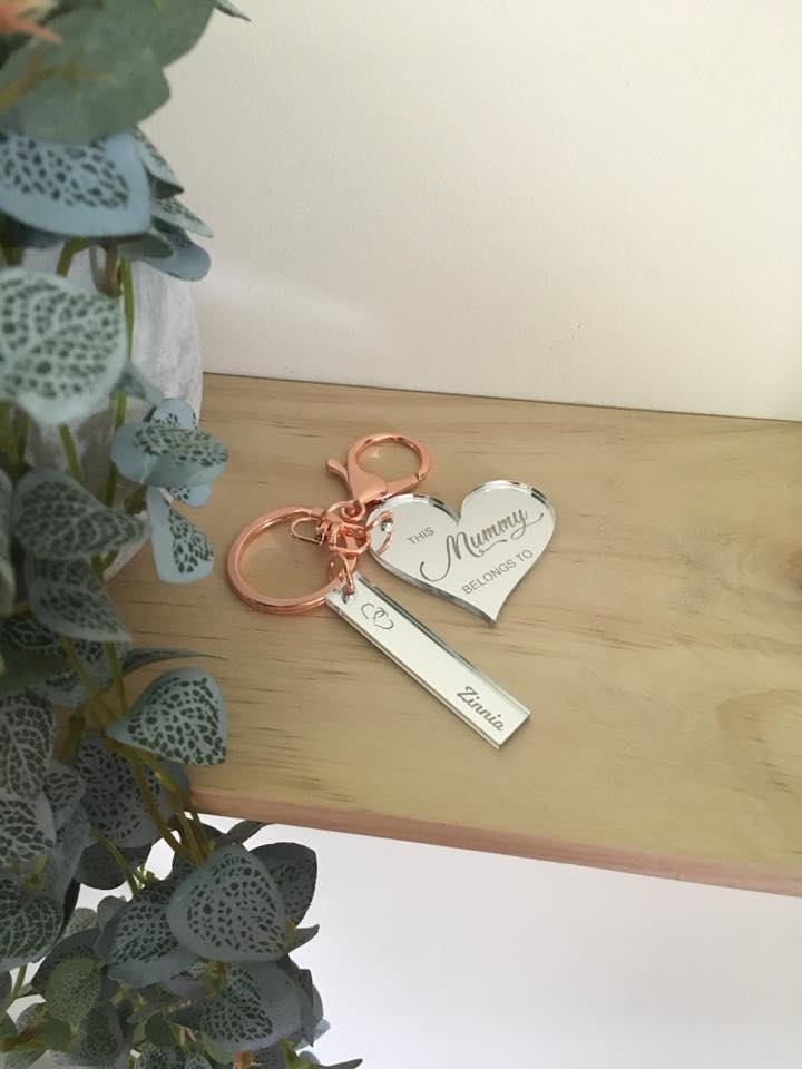"BELONGS TO" KEYRING (HEART AND TAGS)