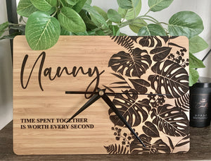 PERSONALISED CLOCK WITH ENGRAVED TROPICAL FOLIAGE