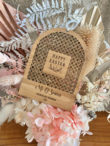 PERSONALISED RATTAN STYLE EASTER GIFT TAG