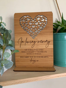 “IN LOVING MEMORY” ENGRAVED PLAQUE WITH STAND