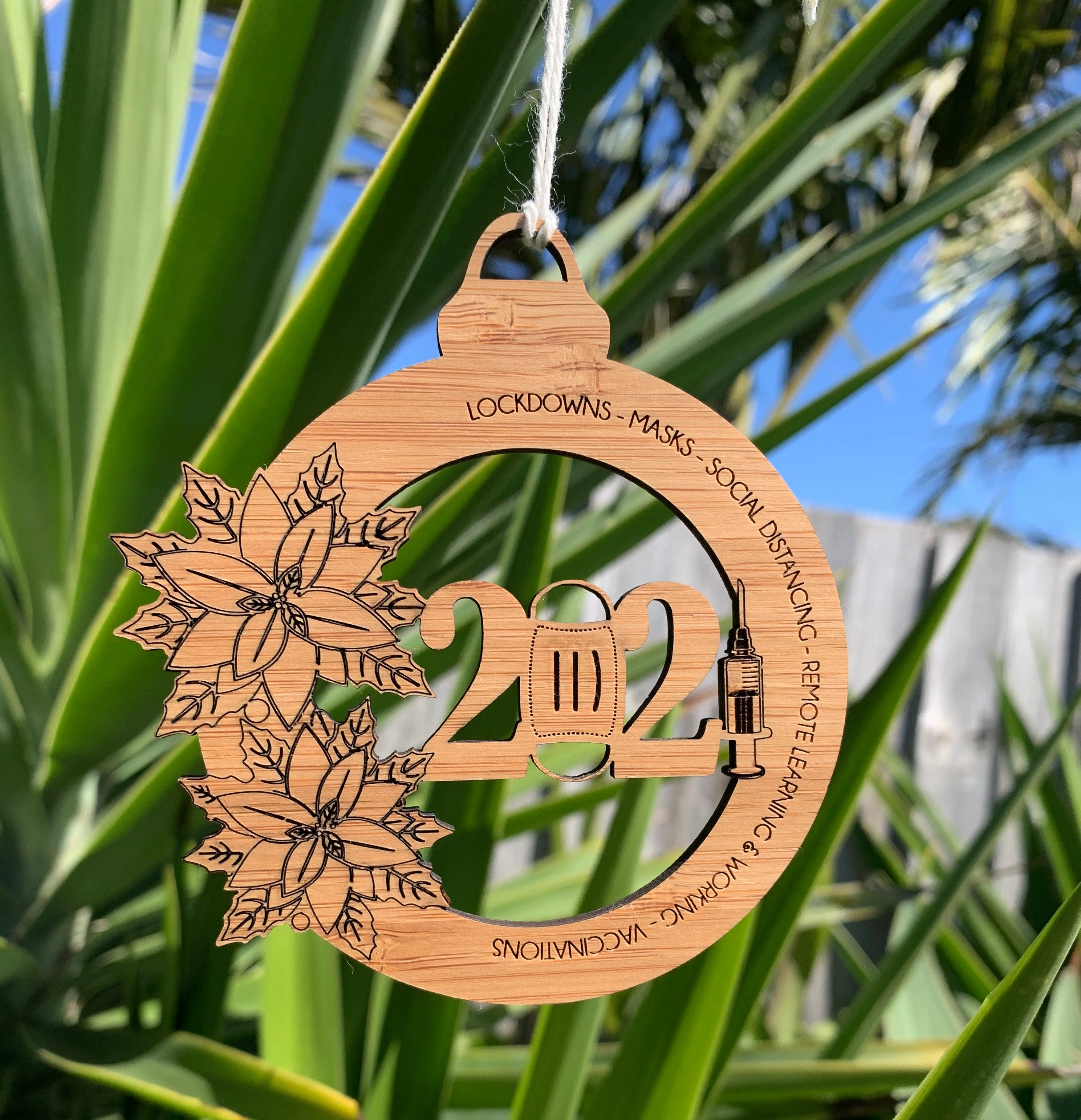 2021 KEEPSAKE BAUBLE